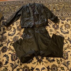 Begedor Italia Vintage Brown 100% Leather Women's Pants and Jacket  Size 8